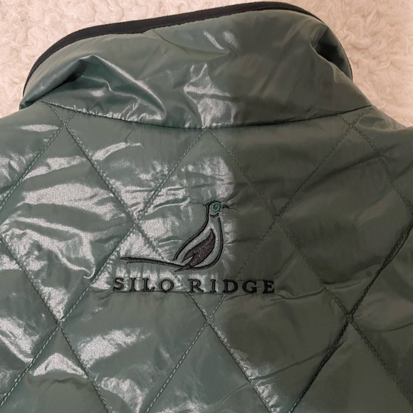 Silo ridge Green Quilted Vest by - Picture 4 of 15